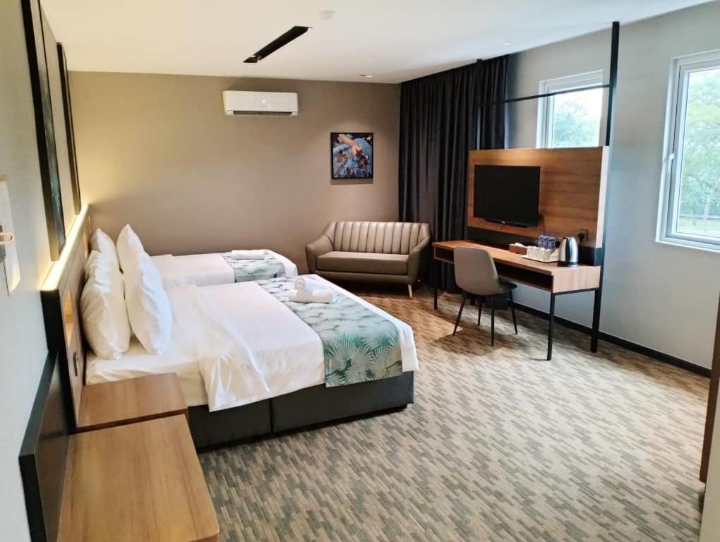 ג'והור בהרו Nb Hotel מראה חיצוני תמונה