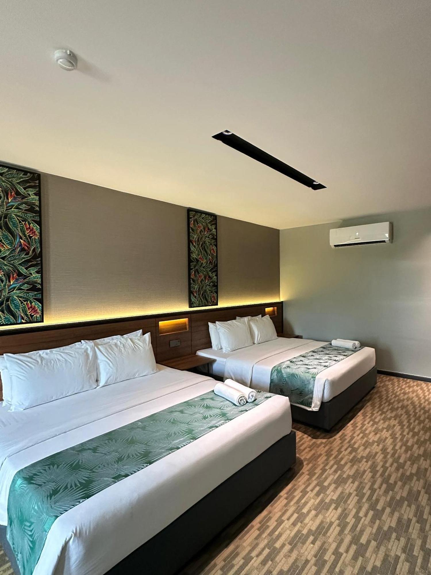 ג'והור בהרו Nb Hotel מראה חיצוני תמונה